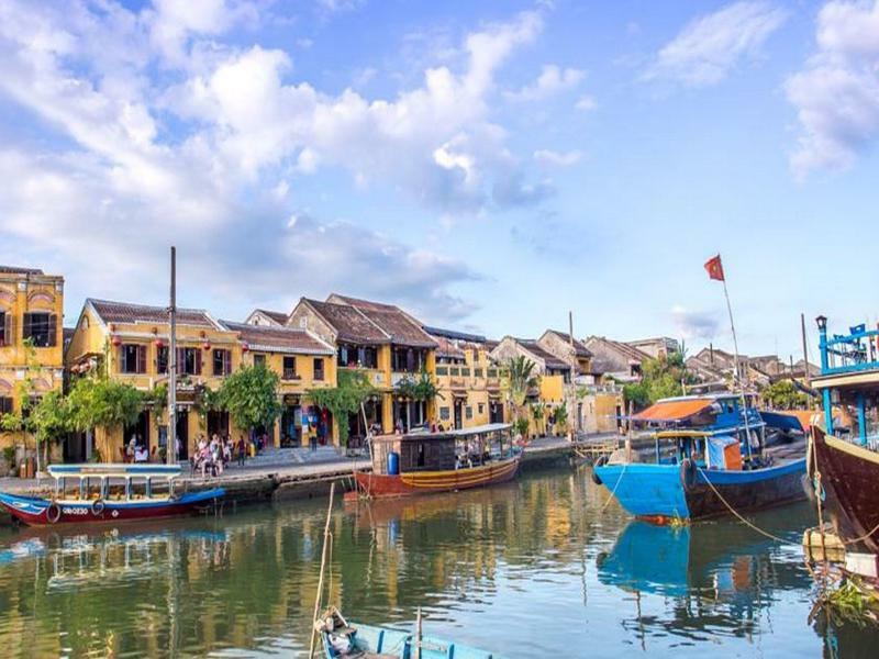 Nha Lan Homestay هوي ان المظهر الخارجي الصورة